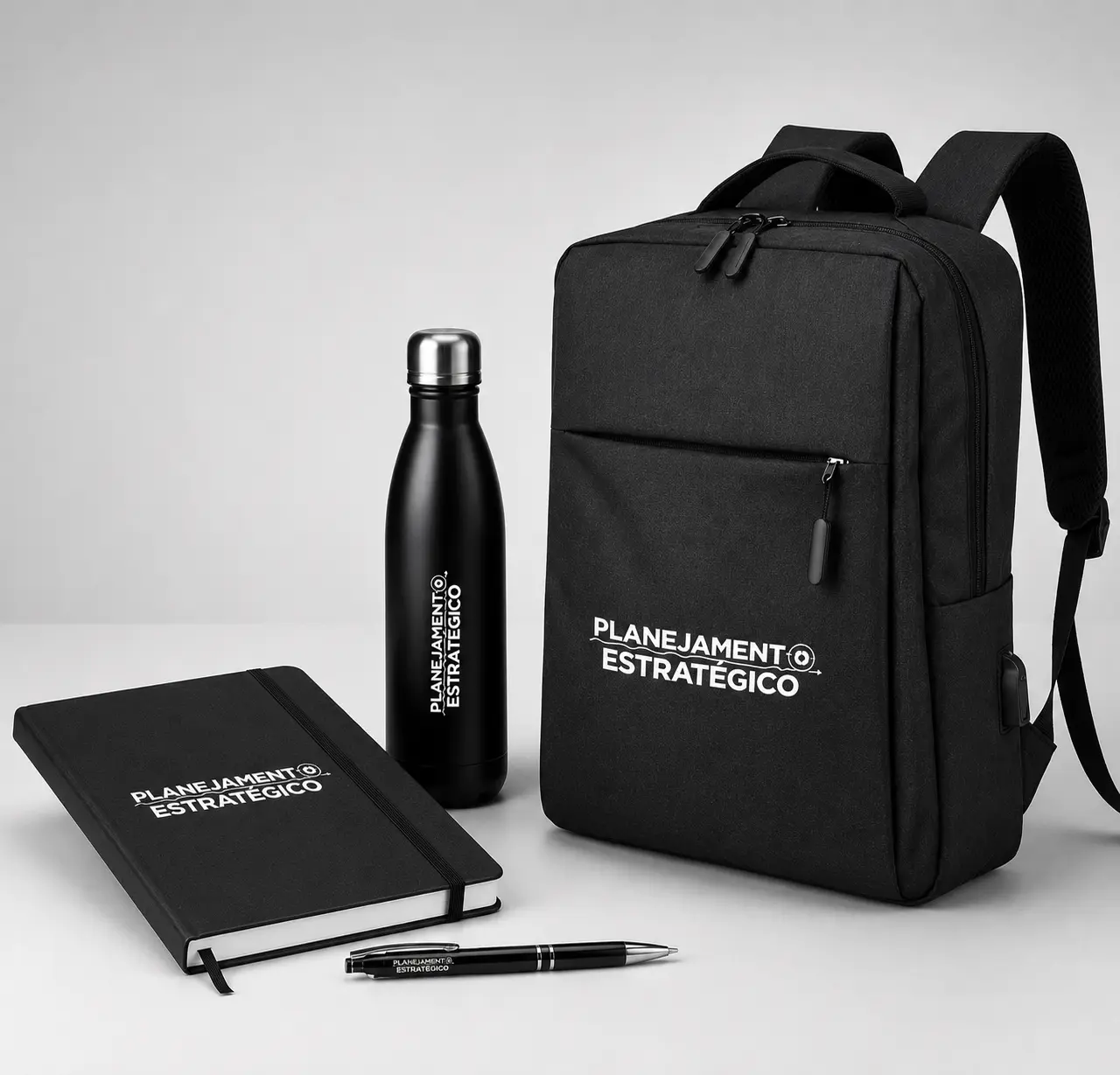kit-corporativo-personalizado-mochila-garrafa-caderno-caneta