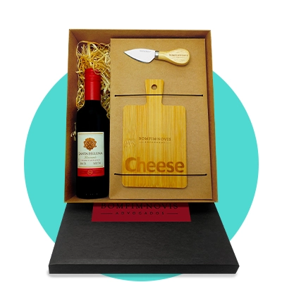 Kit Vinho Personalizado com Logo
