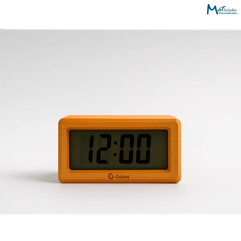 Relógio de Mesa Digital de Madeira Personalizado - MB938